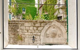 Studio Apartman Fictilis